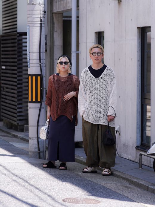 AMBERGLEAM MESH KNIT COTTON V NECK / 4colors