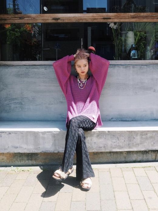 AMBERGLEAM MESH KNIT COTTON V NECK / 4colors