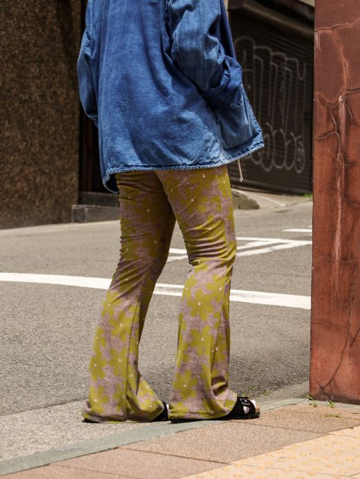 AMBERGLEAM FLOWER CUT FLARE PANTS / 3colors