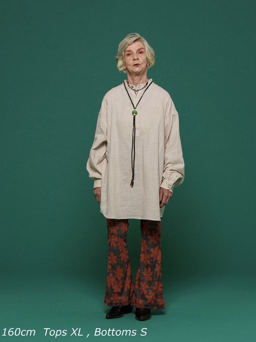 AMBERGLEAM FLOWER CUT FLARE PANTS / 3colors