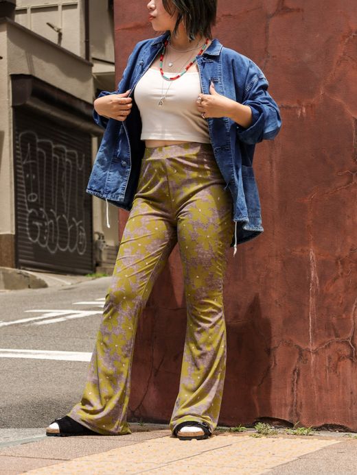 AMBERGLEAM FLOWER CUT FLARE PANTS / 3colors