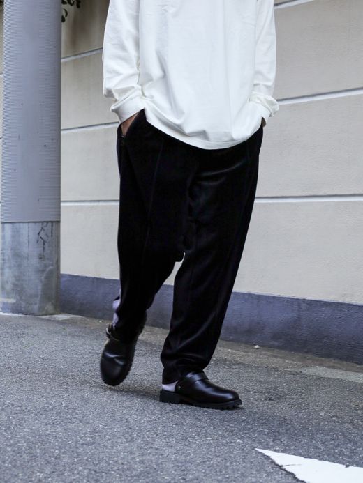 S.F.C VELOUR TRACK PANTS / Black