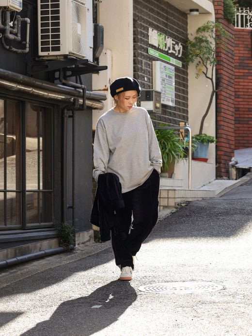 S.F.C VELOUR TRACK PANTS / Navy