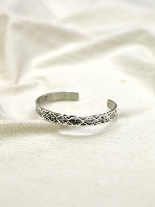 Indian Jewelry NAVAJO BANGLE(HENRY MARIANO) / Type α