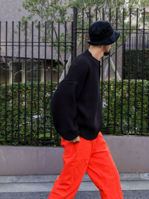 AMBERGLEAM WARM HENRY SWEATER / Black
