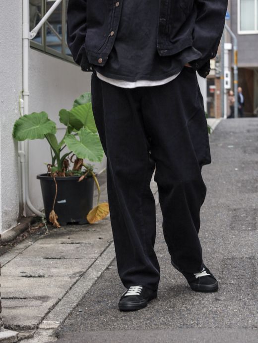 ANACHRONORM SULFUR DYED CORDUROY 5P WIDE PANTS / Sulfur black