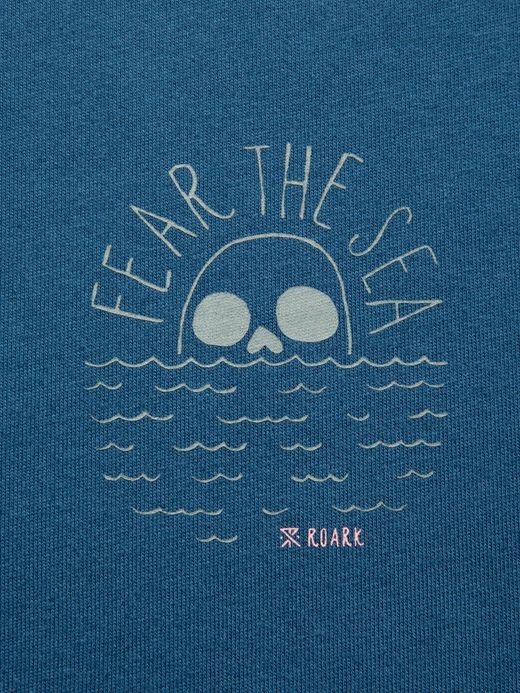 ROARK REVIVAL ”FEAR THE SEA” TEE / Steel blue