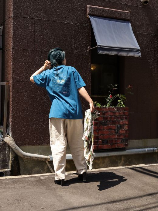 ROARK REVIVAL ”FEAR THE SEA” TEE / Steel blue