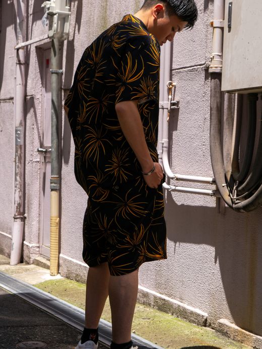 ANACHRONORM FIREWORKS ROOM EASY SHORTS / Black