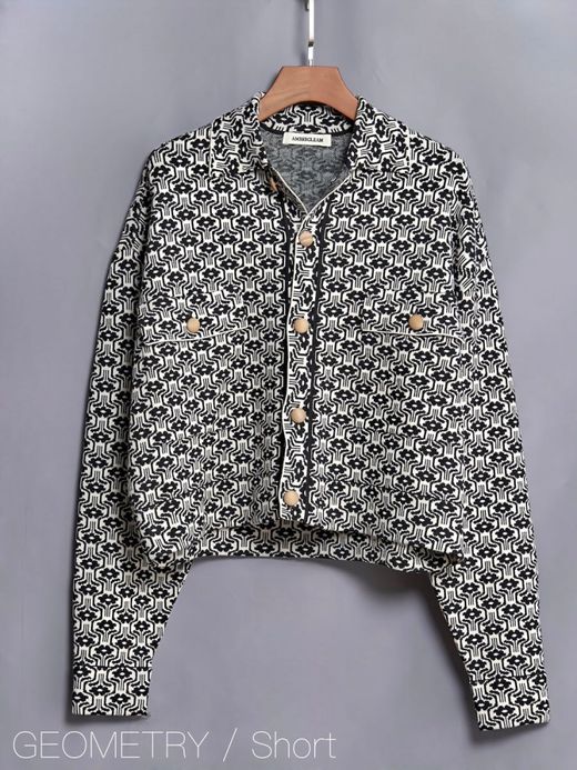AMBERGLEAM JACQUARD KNIT TRUCKER / Geometry