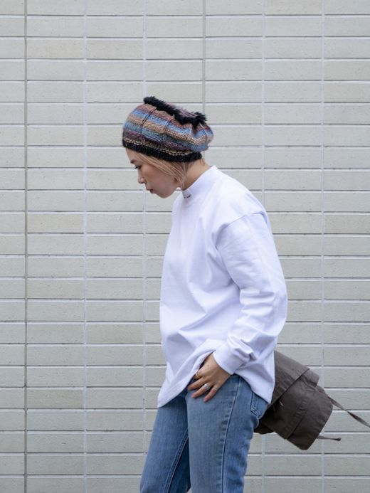 VOO ME BOSS MOCK / White