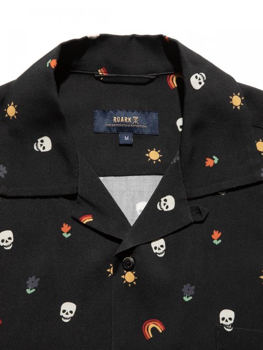 ROARK REVIVAL "JOURNEY CALAVERA" S/S WOVEN / Black