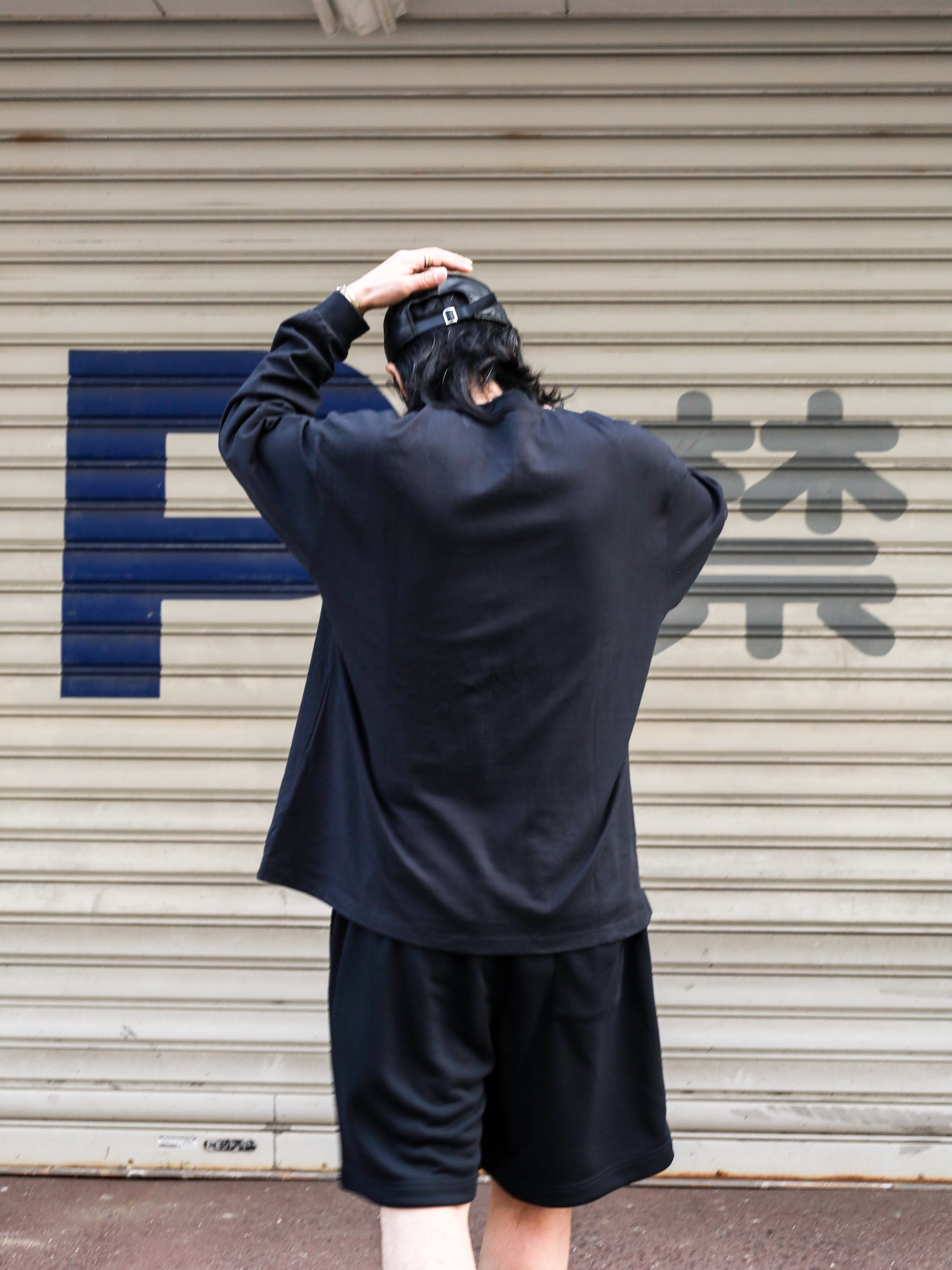 S.F.C NEW BASIC LS TEE / Black | FLATBUSH（フラットブッシュ）公式