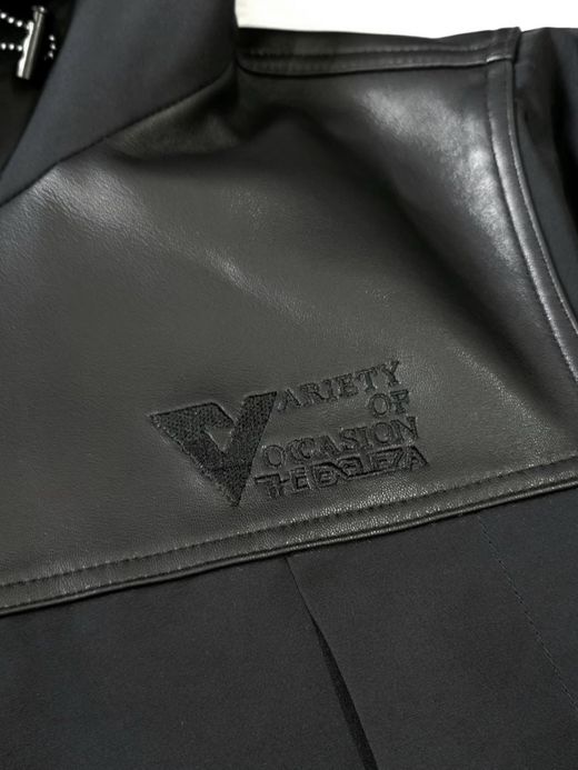 VOO EXELEZA PARKA / Black