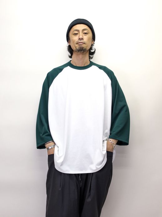S.F.C RAGLAN BASEBALL TEE / White/green