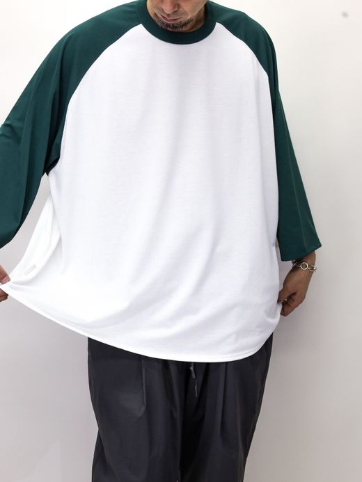 S.F.C RAGLAN BASEBALL TEE / White/green