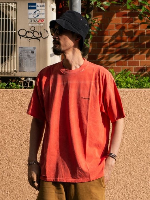 ANACHRONORM DAMAGED PIGMENT S/S T-S / Red