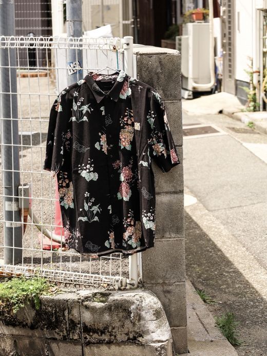 ROARK REVIVAL "TIGER LOTUS" JOURNEY SS / Black