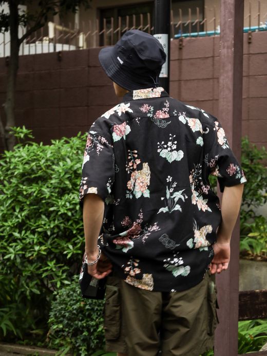 ROARK REVIVAL "TIGER LOTUS" JOURNEY SS / Black