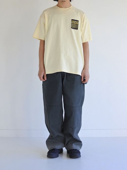 ANACHRONORM STICKER MOTIF PRINTED S/S T-S / Beige