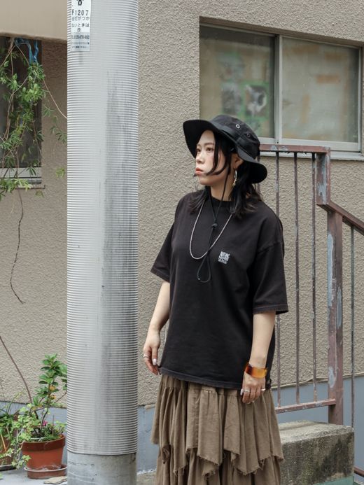 ANACHRONORM EMBROIDERY DAMAGED S/S T-S / Black