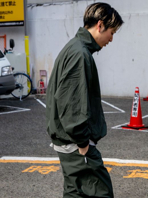 S.F.C WINDBREAKER / Olive