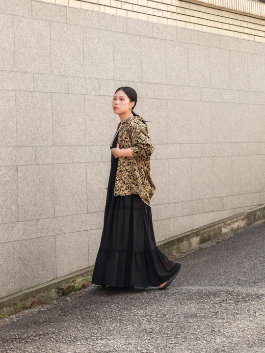 Audience プリントブロード　ワンウォッシュ　レギュラーカラー　テーパードシャツ / Black leaves