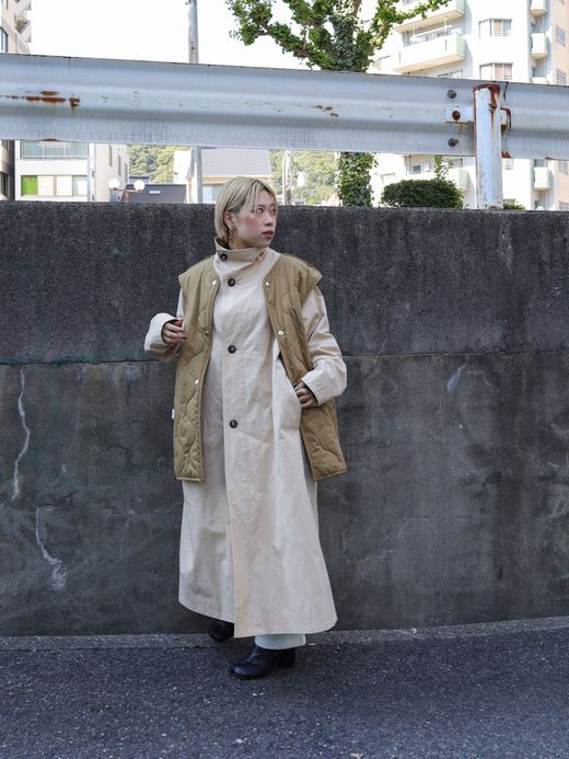 AMBERGLEAM STAND COLLAR TRENCH COAT / Light beige