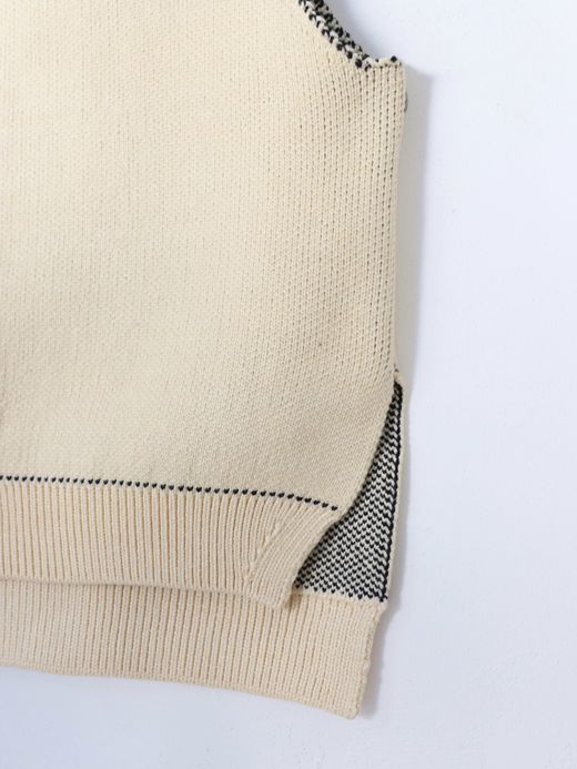 AMBERGLEAM FRINGE VEST SWEATER / 2colors