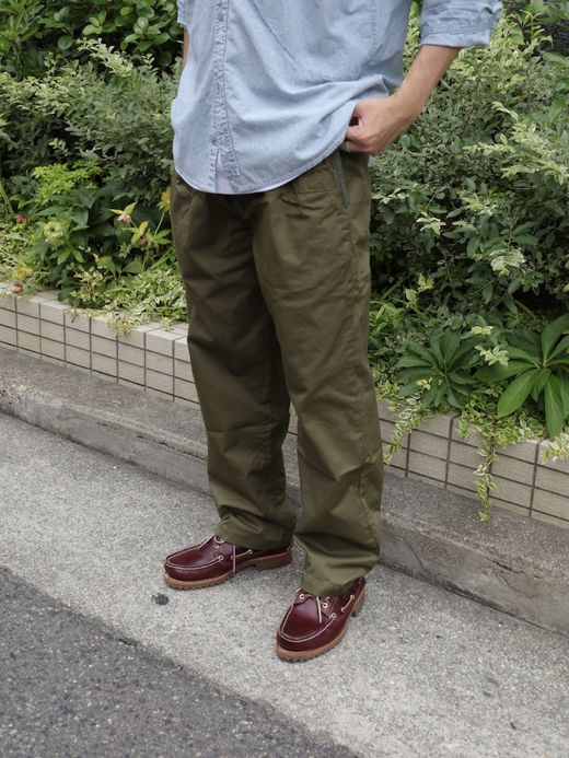 remilla ボートジップパンツ / Khk