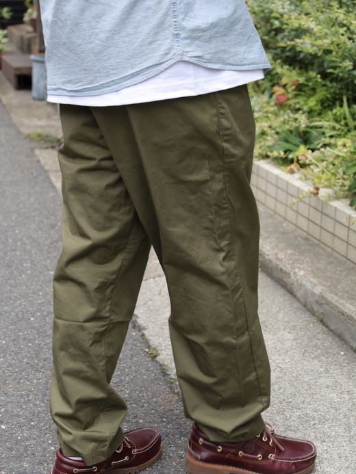 remilla ボートジップパンツ / Khk