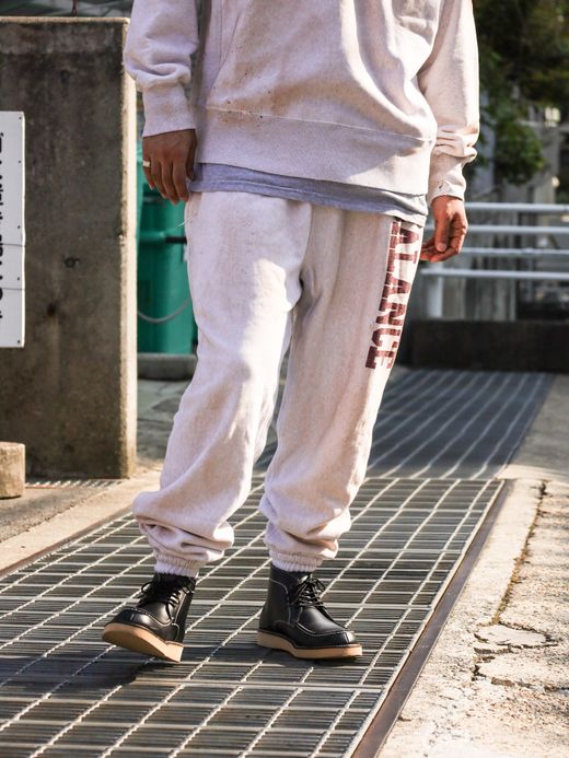 ANACHRONORM COLLEGE GAZETTE SWEAT PANTS / Oatmeal