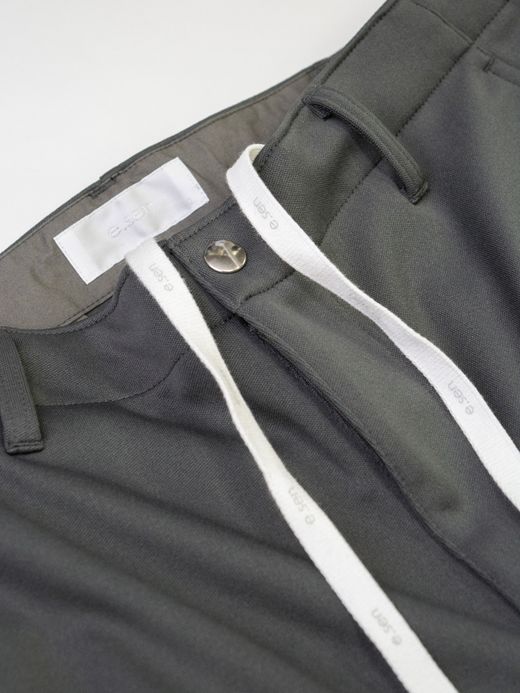 e.sen TONY / Charcoal