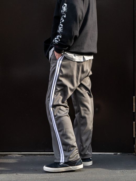 e.sen TONY / Charcoal