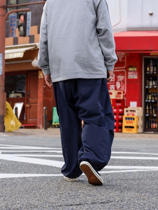 S.F.C PARACHUTE PANTS / Navy