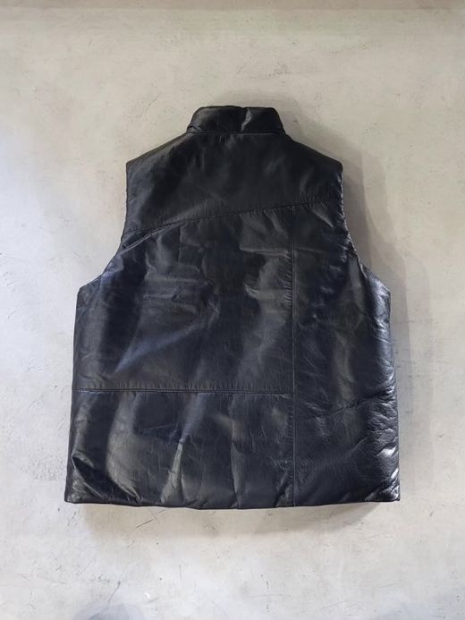 VOO EXELEZA REV VEST / Black