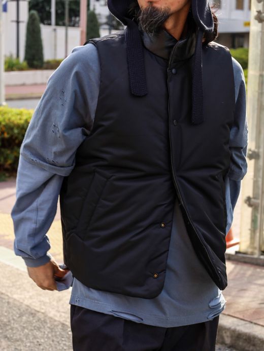 VOO EXELEZA REV VEST / Black