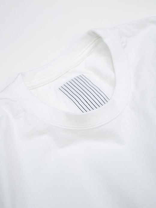 S.F.C SUPER BIG SIDE STRIPE TEE / White black