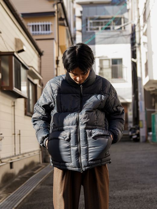 TAION MOUNTAIN PACKABLE VOLUME DOWN JACKET / Dark gray