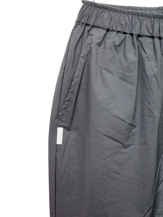 S.F.C WIDE SPORTY PANTS / Grey