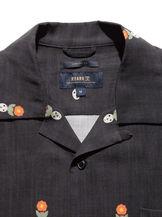 ROARK REVIVAL ”DEEP ROOTS” S/S WOVEN - COMFORT FIT / Black