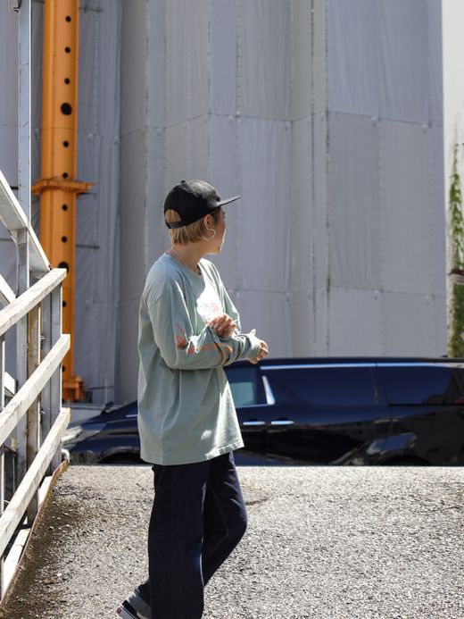 ROARK REVIVAL "NZ TOURIST" L/S TEE / Slate blue