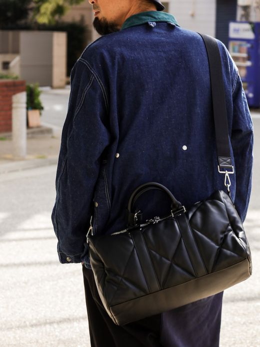 AMBERGLEAM BOSTON QUILTING LEATHER BAG / Black