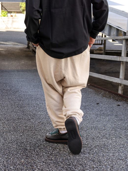 S.F.C WIDE SWEAT PANTS / M beige