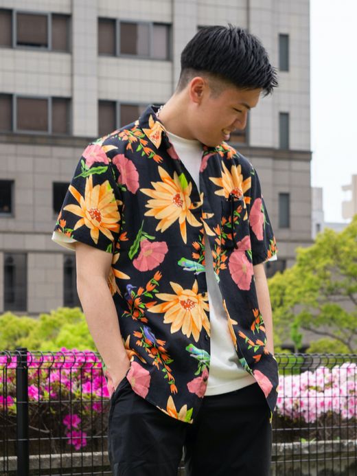 ROARK REVIVAL SIERRA MADRE JOURNEY S/S WOVEN / Black