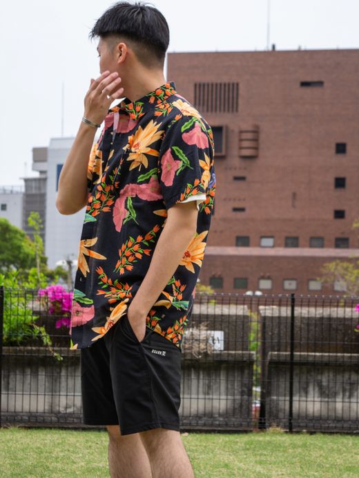 ROARK REVIVAL SIERRA MADRE JOURNEY S/S WOVEN / Black