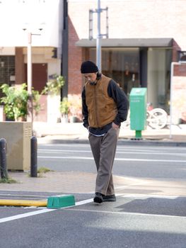 【[object Object]
              KhV0uqsq2IC3】