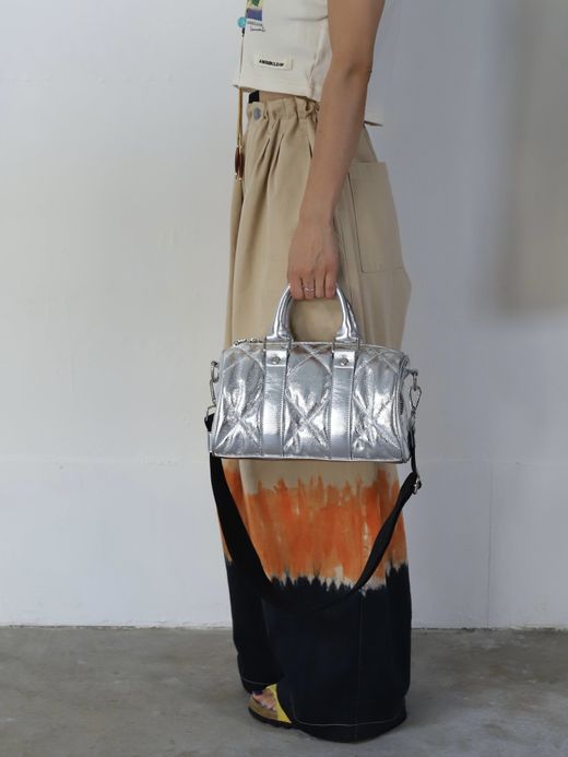 AMBERGLEAM MINI BOSTON QUILTING LEATHER BAG / Silver