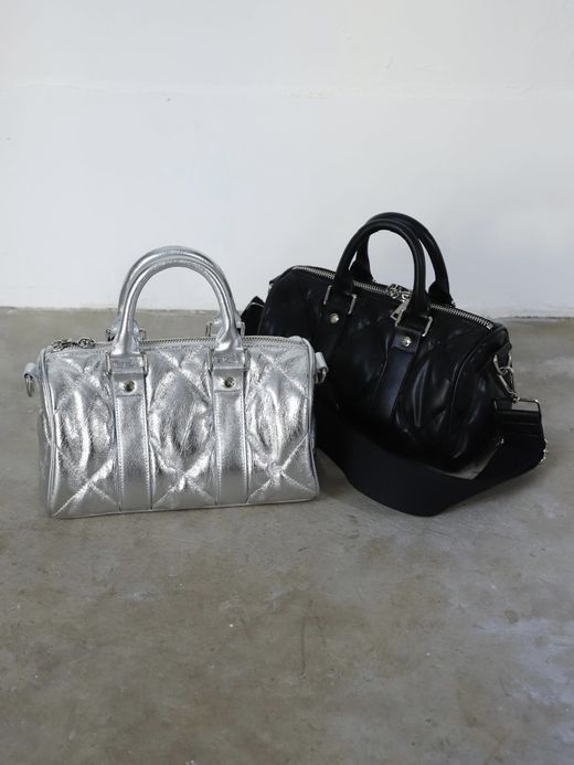 AMBERGLEAM MINI BOSTON QUILTING LEATHER BAG / Silver