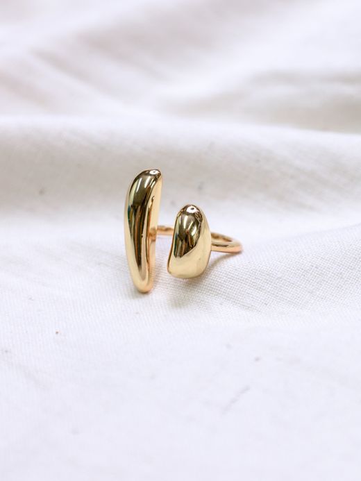 ing ASYMMETRY GOLD 18k PLATED RING / Gold
